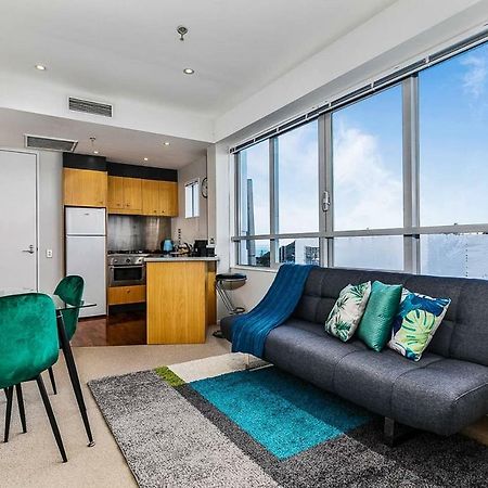 One Bedroom Apartment - Pool, Gym & Tennis Courts! Auckland Eksteriør bilde