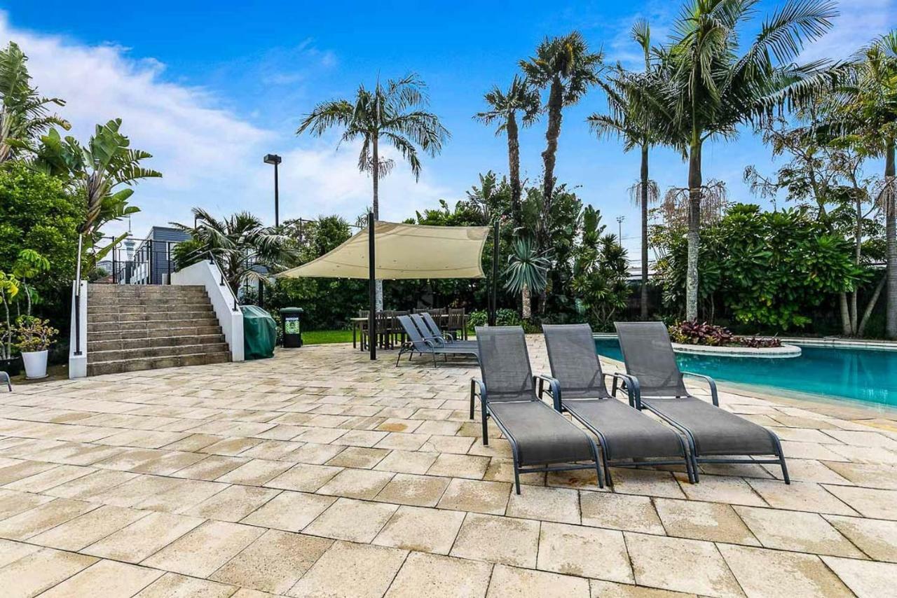 One Bedroom Apartment - Pool, Gym & Tennis Courts! Auckland Eksteriør bilde